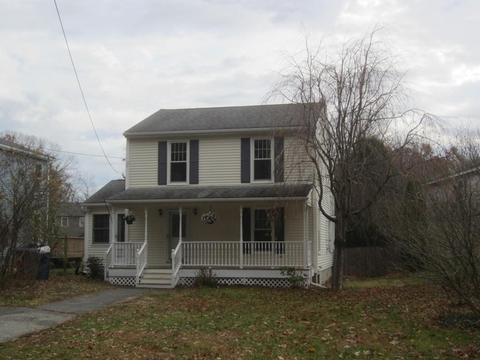 12 Colonial Rd, Webster, MA 01570 photo 2