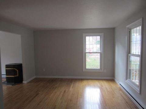 12 Colonial Rd, Webster, MA 01570 photo 17