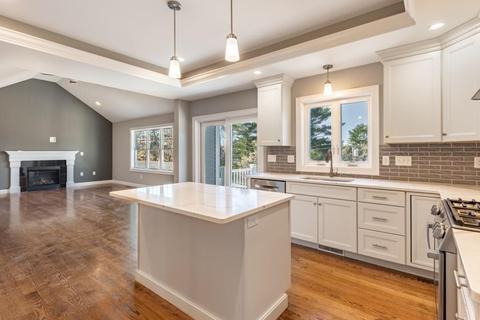 119 High St, Stoneham, MA 02180 photo 12