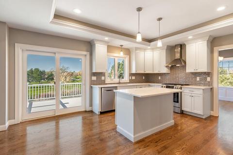 119 High St, Stoneham, MA 02180 photo 9