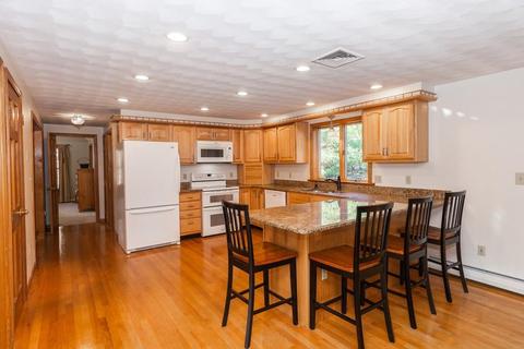 23 Webb St, Middleton, MA 01949 photo 11