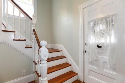 33 Davis St, Mansfield, MA 02048 photo 4