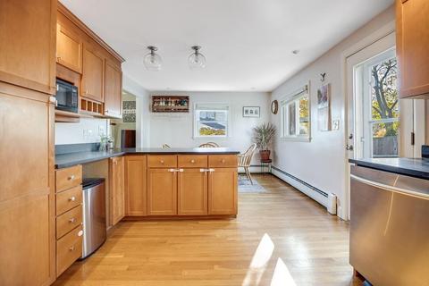 58 Baker Ave, Beverly, MA 01915 photo 5