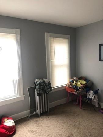 32 Smith St, Springfield, MA 01105 photo 14