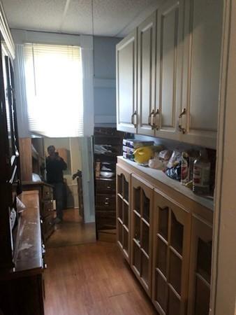 32 Smith St, Springfield, MA 01105 photo 13