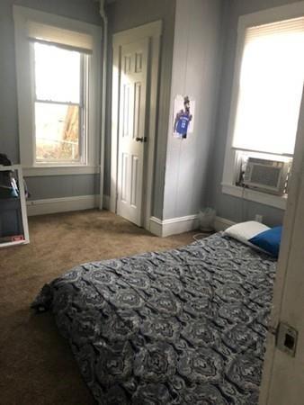 32 Smith St, Springfield, MA 01105 photo 7