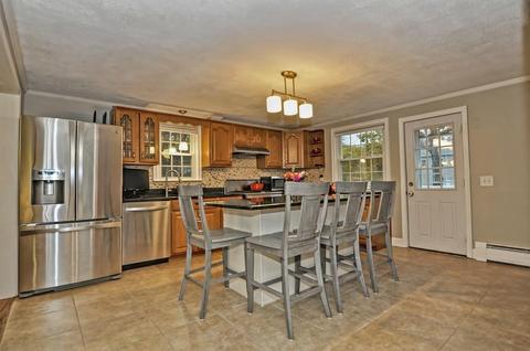 11 Erwin Rd, North Reading, MA 01864 photo 9