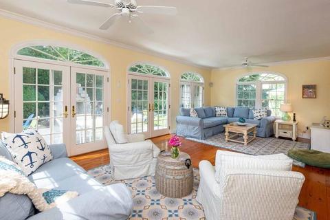 37 Morse, Edgartown, MA 02539 photo 5