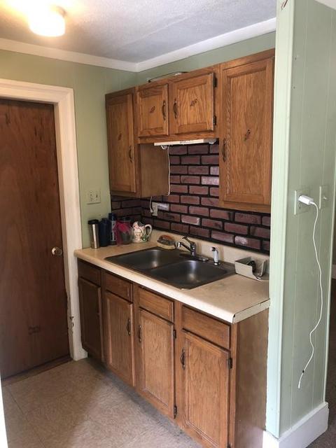 22 Falmouth St, Worcester, MA 01607 photo 9