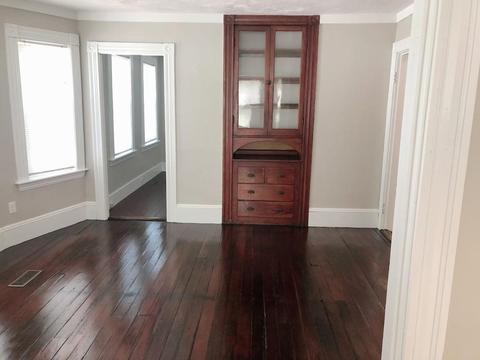 28 Park St, Maynard, MA 01754 photo 4