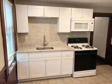28 Park St, Maynard, MA 01754 photo 2