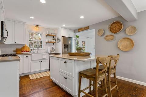 25 Pinehurst Dr, Bourne, MA 02532 photo 9