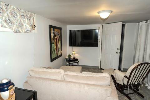 212 Garnet St, Springfield, MA 01129 photo 15