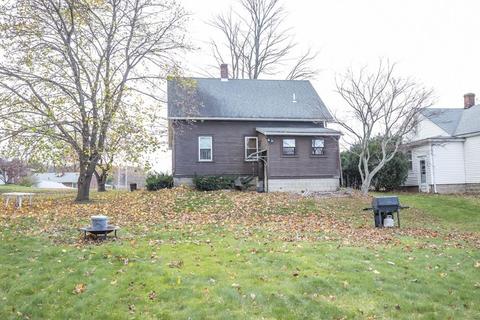 141 Moore St, Chicopee, MA 01013 photo 6