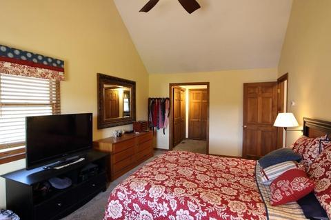 9 Lakeview Cir, Sutton, MA 01590 photo 15