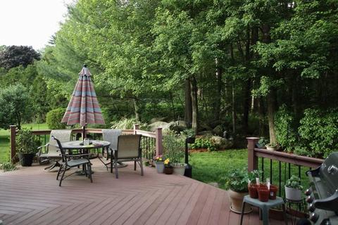 9 Lakeview Cir, Sutton, MA 01590 photo 5