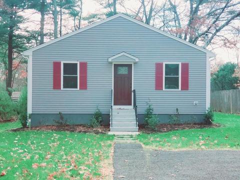 14 Humes St, Webster, MA 01570 photo 4