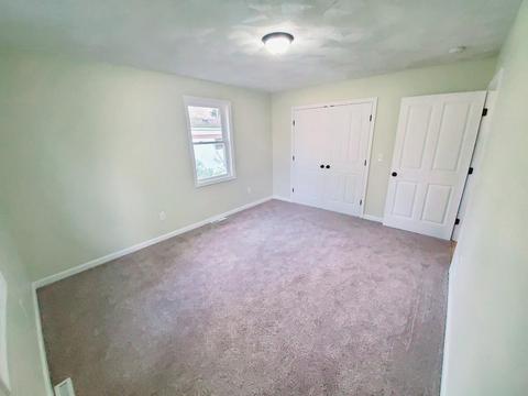 14 Humes St, Webster, MA 01570 photo 16