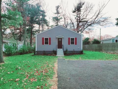 14 Humes St, Webster, MA 01570 photo 3