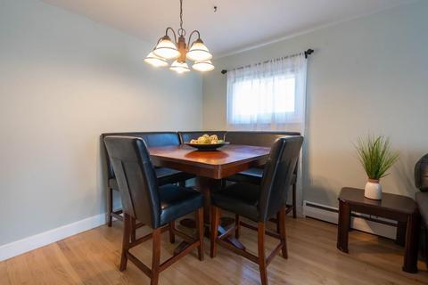 26 Brittany Rd, Springfield, MA 01151 photo 10