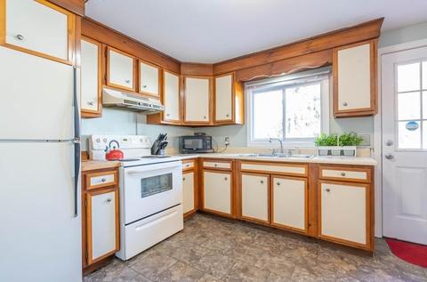 26 Brittany Rd, Springfield, MA 01151 photo 17