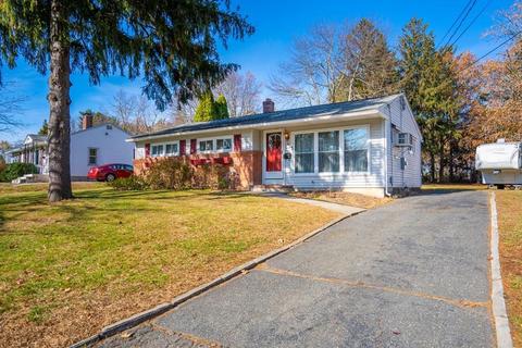 26 Brittany Rd, Springfield, MA 01151 photo 1
