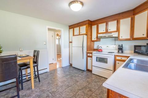 26 Brittany Rd, Springfield, MA 01151 photo 13