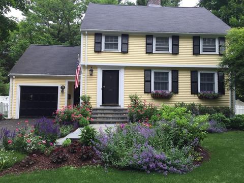 79 Leighton Rd, Wellesley, MA 02482 photo 2