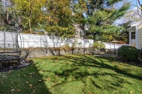 79 Leighton Rd, Wellesley, MA 02482 photo 23