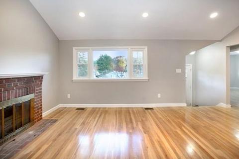 13 Pine Rd, Beverly, MA 01915 photo 9