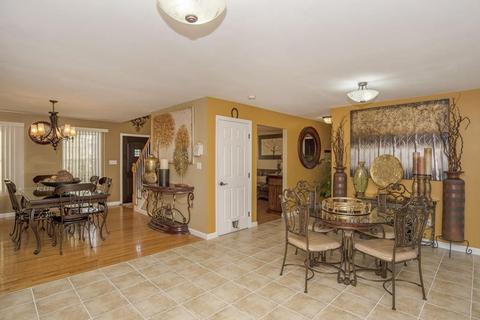 40 Alsop St, Fall River, MA 02723 photo 13