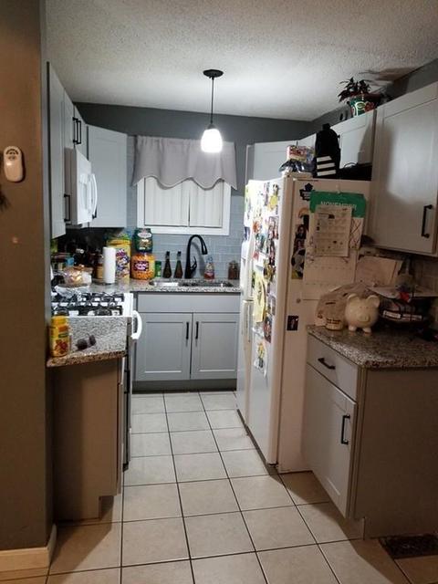 18 Mott St, Fall River, MA 02721 photo 3