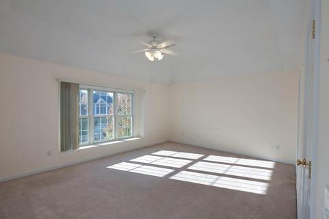 1 Knowlton Cir #1, Upton, MA 01568 photo 24