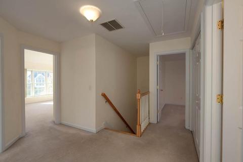 1 Knowlton Cir #1, Upton, MA 01568 photo 13