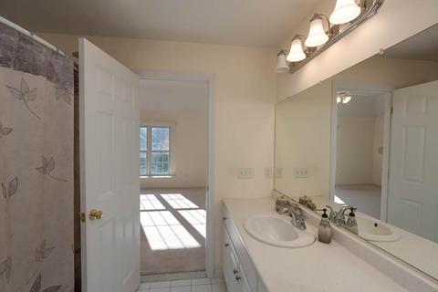 1 Knowlton Cir #1, Upton, MA 01568 photo 22