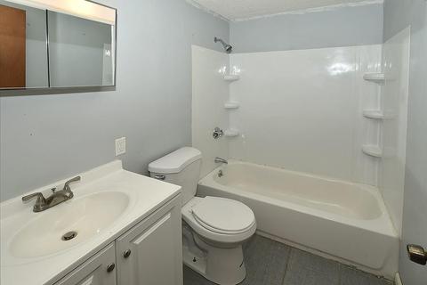 11 Dawes St, Springfield, MA 01109 photo 22
