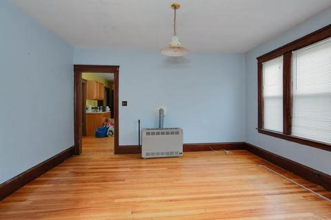 49 Pilgrim Ave, Worcester, MA 01604 photo 14