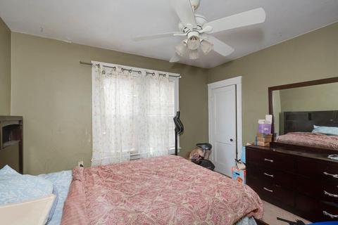 49 Pilgrim Ave, Worcester, MA 01604 photo 11