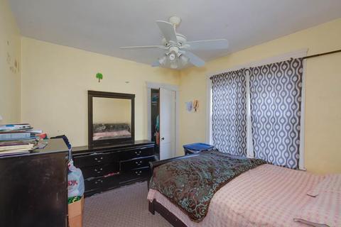 49 Pilgrim Ave, Worcester, MA 01604 photo 10