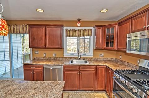 91 Pheasant Ln, Raynham, MA 02767 photo 12