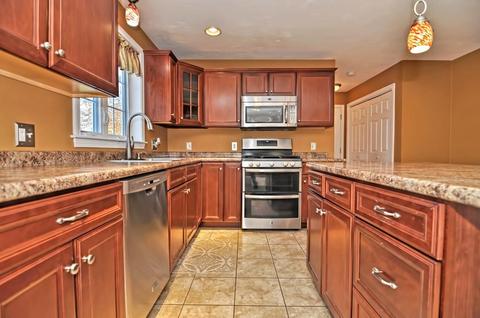 91 Pheasant Ln, Raynham, MA 02767 photo 13