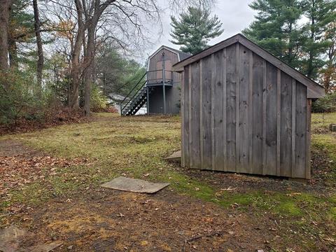 17 Taylor St, Georgetown, MA 01833 photo 4