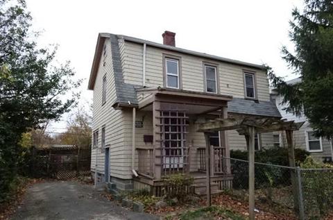 202 Northampton Ave, Springfield, MA 01109 photo 1