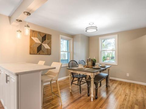 14 Willow St, Wakefield, MA 01880 photo 8