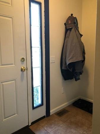 50 Nutmeg Dr, Worcester, MA 01603 photo 3