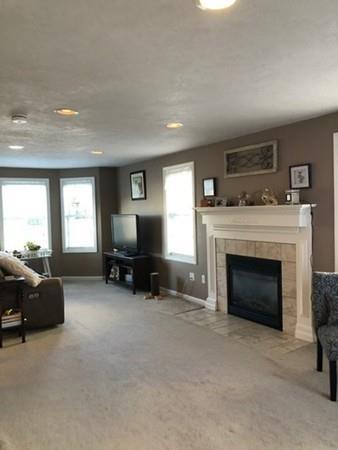 50 Nutmeg Dr, Worcester, MA 01603 photo 4