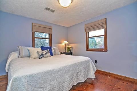 82 Pine St, Franklin, MA 02038 photo 26