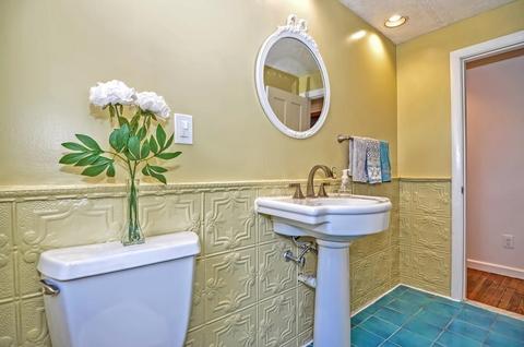 82 Pine St, Franklin, MA 02038 photo 17