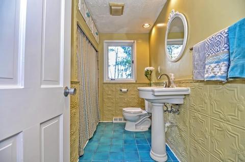82 Pine St, Franklin, MA 02038 photo 16
