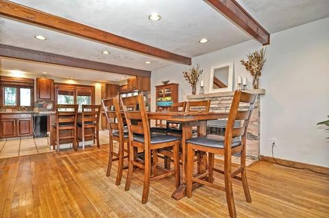 82 Pine St, Franklin, MA 02038 photo 9